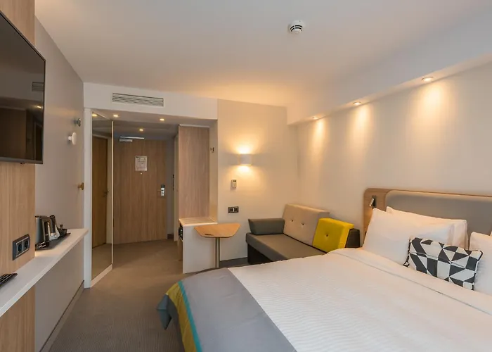  Holiday Inn Express - Wuppertal - Hauptbahnhof By Ihg