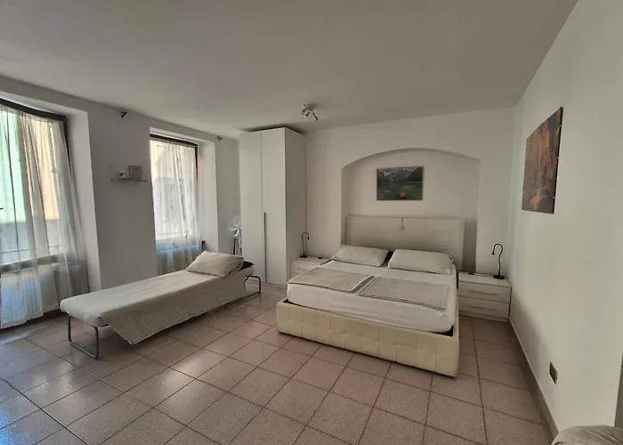  Le Androne Di