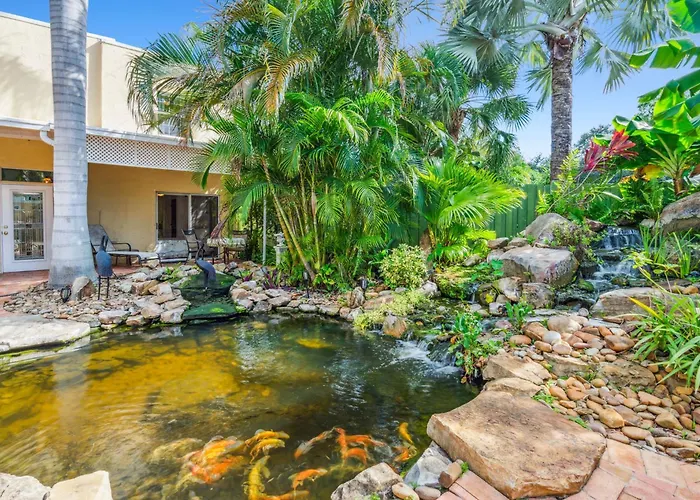 Banyan House Vacation Rentals
