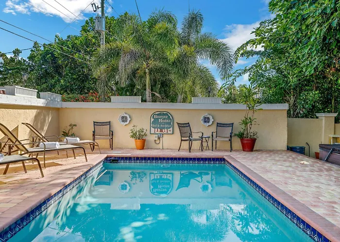 Banyan House Vacation Rentals