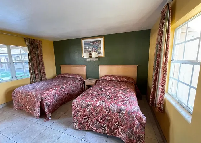 Shangri La Motel