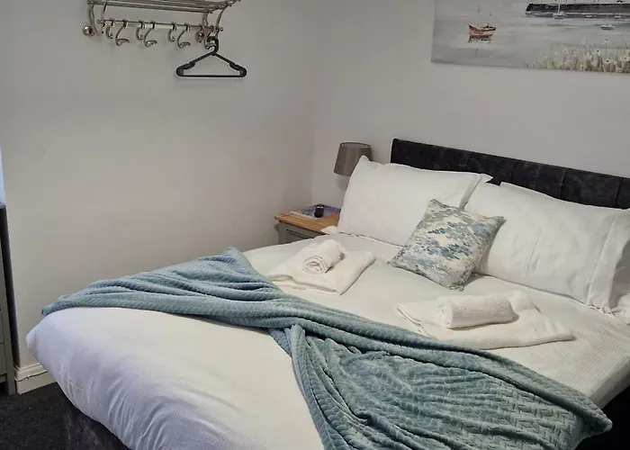 Moon Tap Hideaway