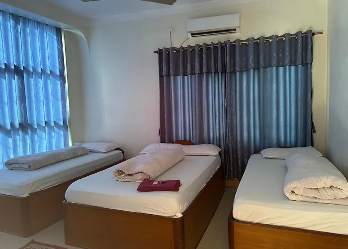 Hotel Everest