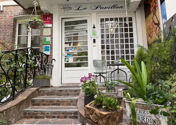  Le Pavillon
