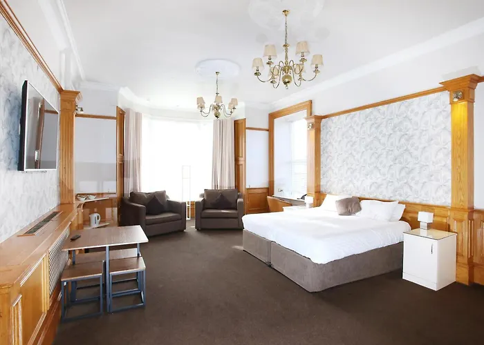 Woodlands Hotel, BW Signature Collection