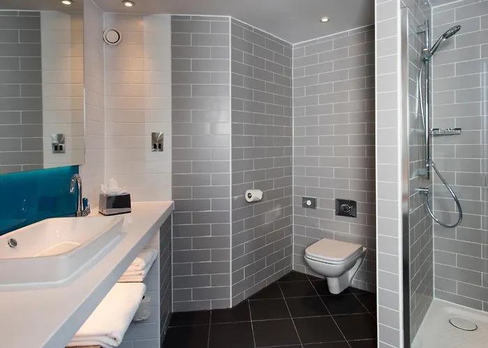 Holiday Inn Express Portsmouth - North By Ihg