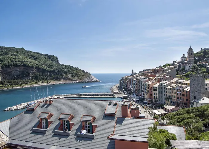  Grand Portovenere