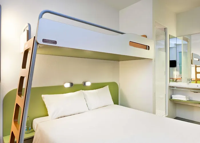  Ibis Budget Bordeaux Centre Bastide