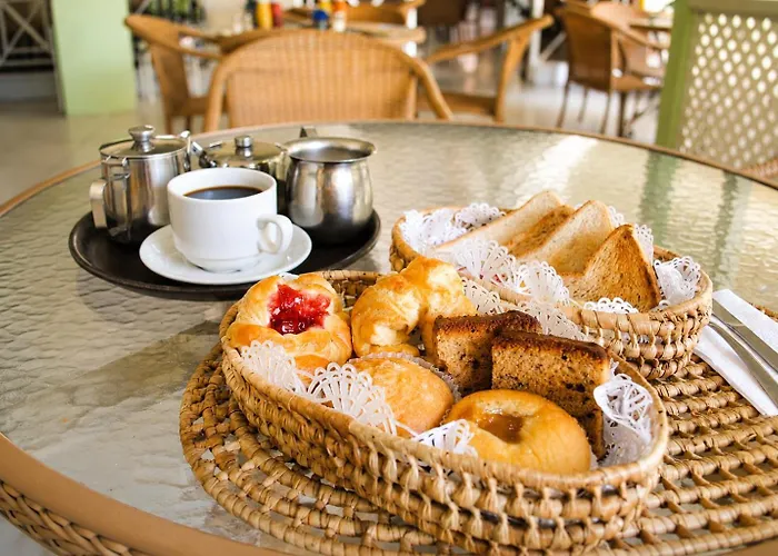 Sunbay Hotel- Daily Breakfast & Beach Access Included