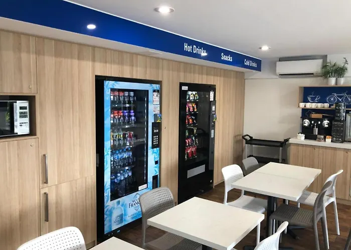 Сity center hotels Ibis Budget - Gosford
