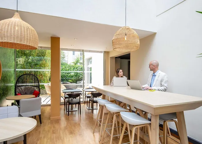 Ibis Paris Meudon Velizy