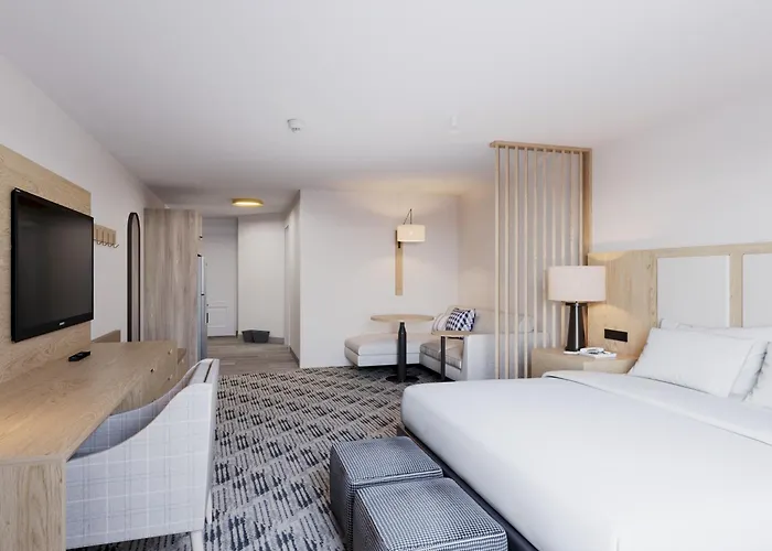 Pomeroy Inn And Suites