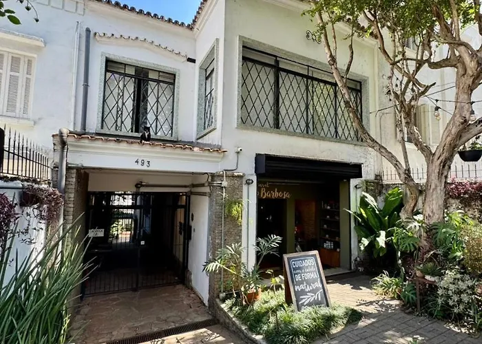 Guest Urban Design Pinheiros