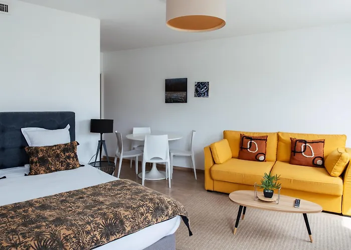 Teneo Apparthotel Talence - Arthena
