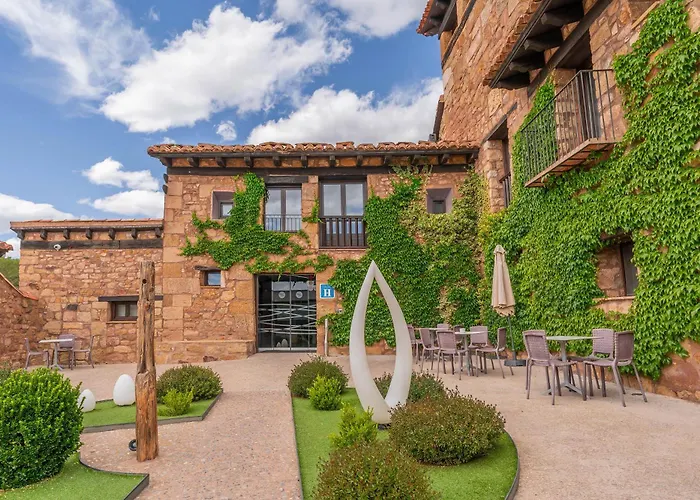 Hotel Restaurante Masía la Torre