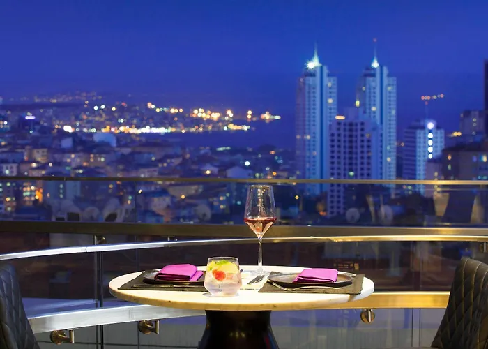 Hotel Am Fairmont Quasar Istanbul