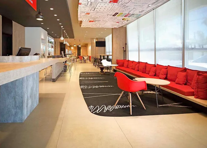 Ibis Paranagua