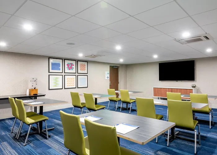 Holiday Inn Express & Suites Santa Ana - Orange County By Ihg