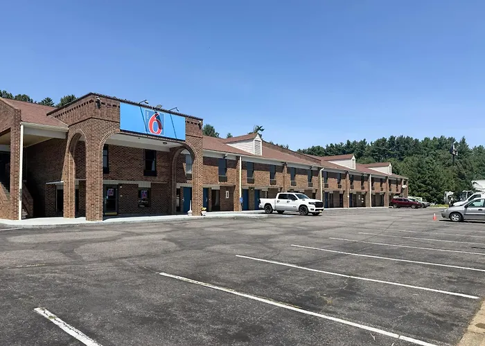 Motel 6 Fancy Gap Va