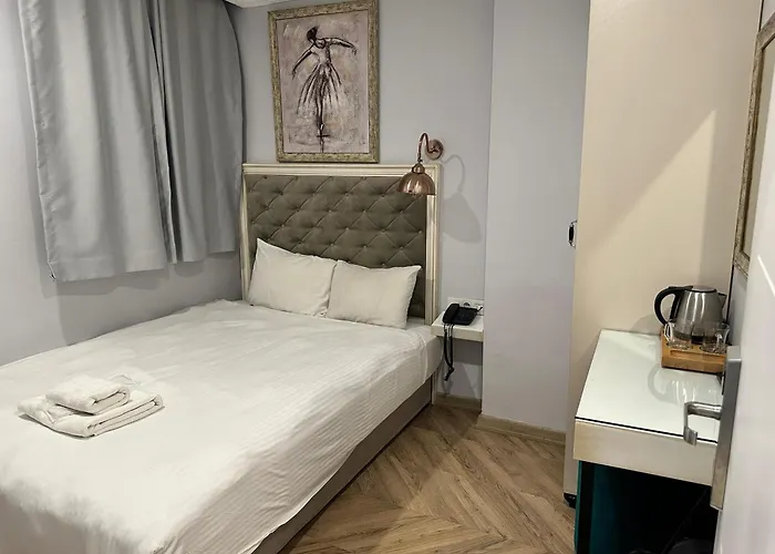 Good Night Hotel Istanbul