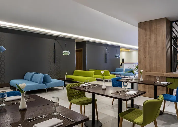 Adagio Aparthotel Jeddah Malik Road