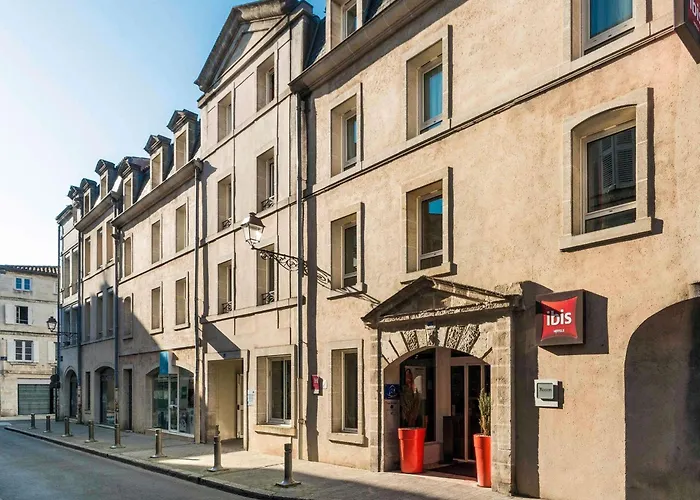 ibis La Rochelle Centre Historique