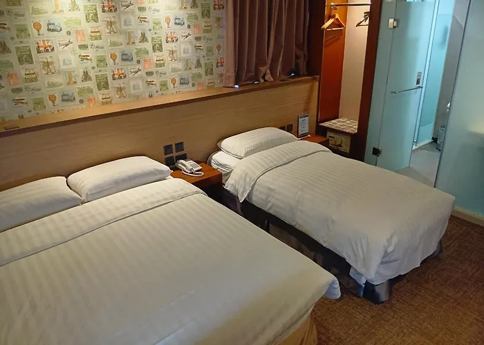 Bed and Breakfast Rich & Free - Kaifeng 富逸旅趣-北車開封館