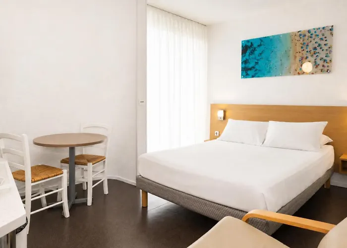 Hotel Thermes Les Ecureuils-integré aux thermes