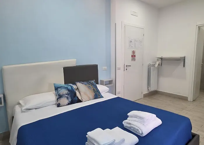 New Era Rooms