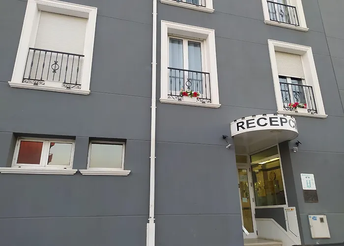 Perros hoteles El Pozo De La Nieve