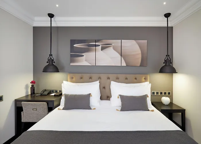 Hotel Cortes Rambla