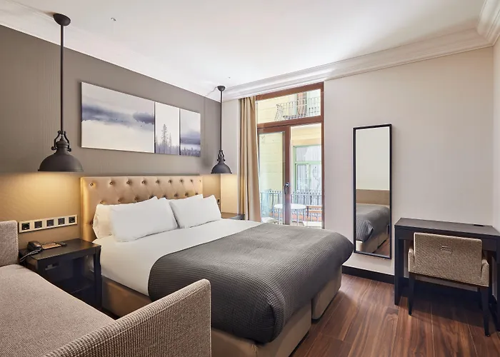 Hotel Cortes Rambla