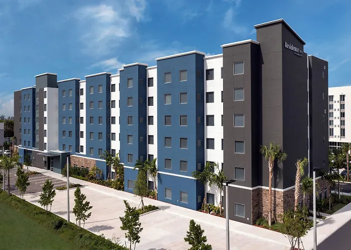 Dog friendly hotels Residence Inn Doral Mall Area
