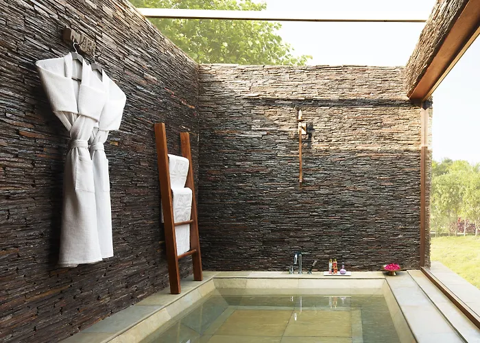 Taj Aravali Resort & Spa Udaipur