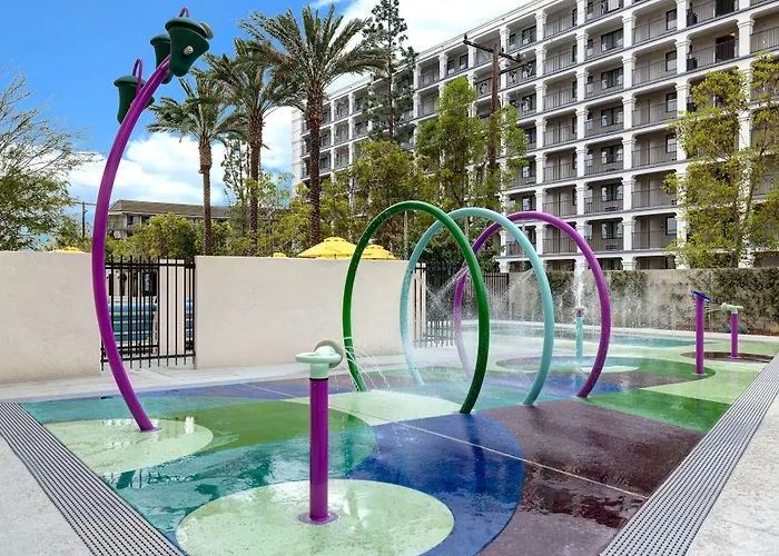 Hilton Garden Inn Resort