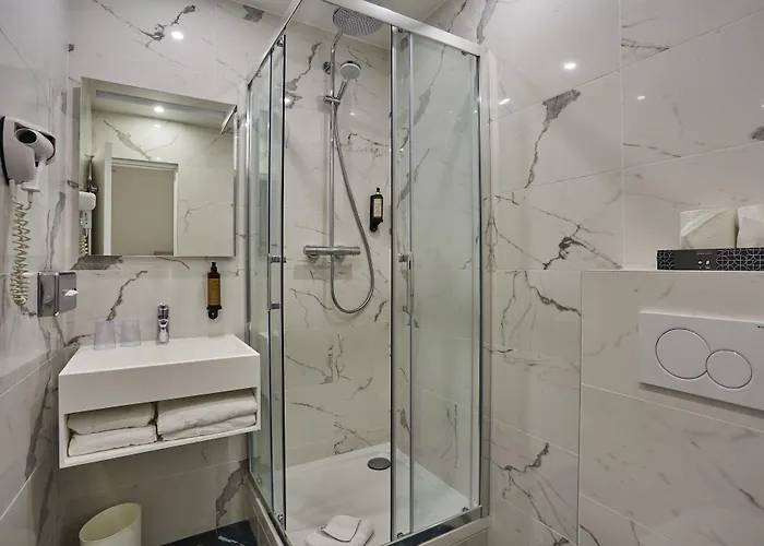 Hotel Lux Picpus