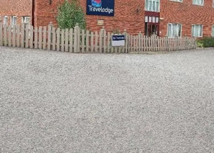 Travelodge Northampton Wootton