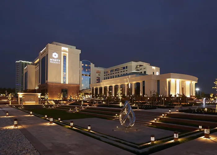  Hyatt Regency