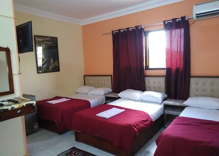 New Palace Hotel