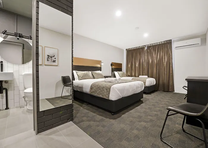 Cbd Motor Inn