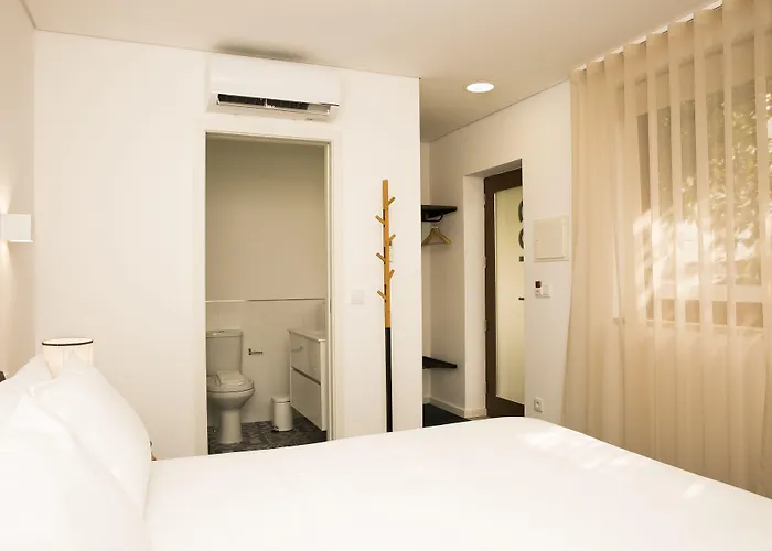 BO - Álvares Cabral GuestHouse