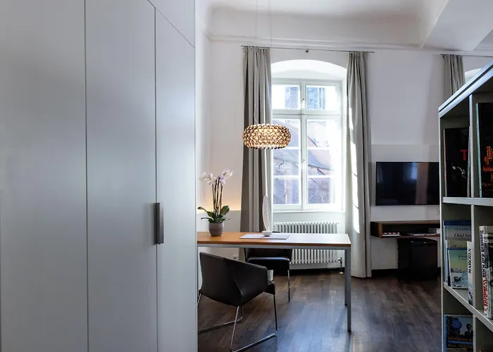  Arthotel