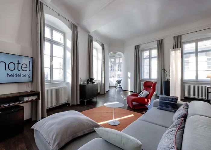  Arthotel