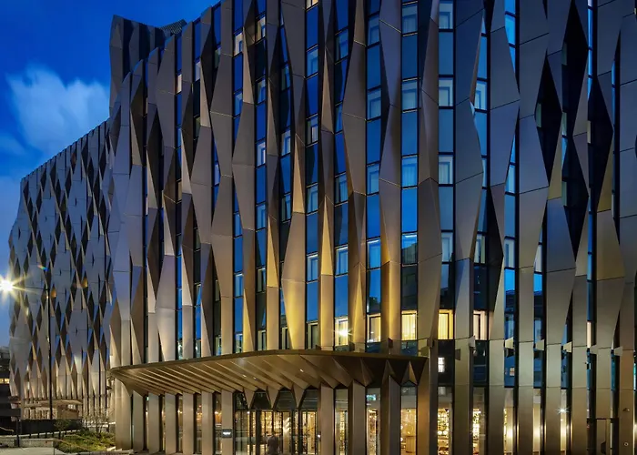 Canopy By Hilton London City
