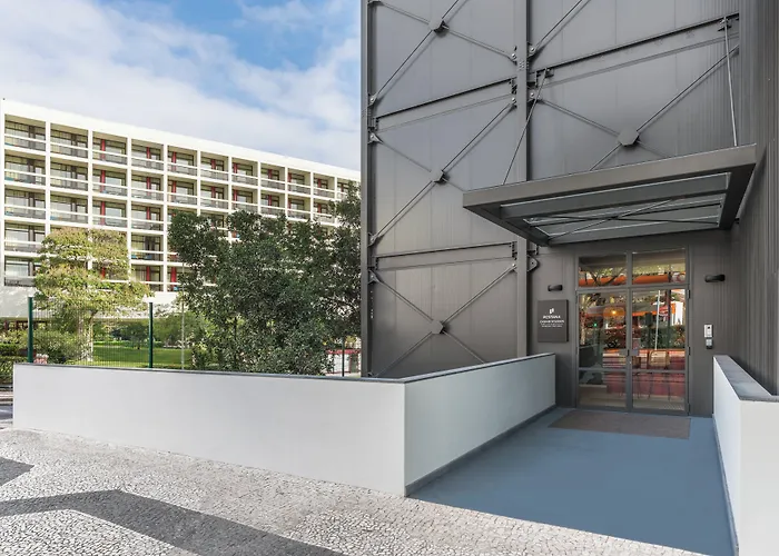  Pestana Casino