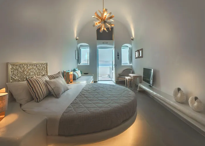Secret Legend Suites (Adults Only)