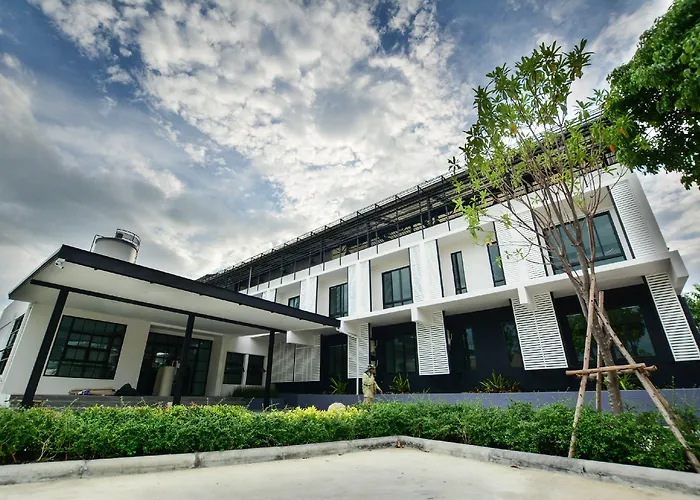 By Hotel Kanchanaburi