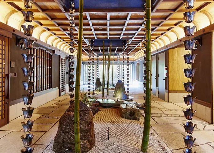 Romantic hotels Sunrise Suites