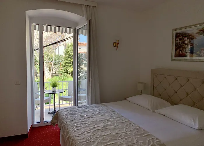 Hotel Adriana