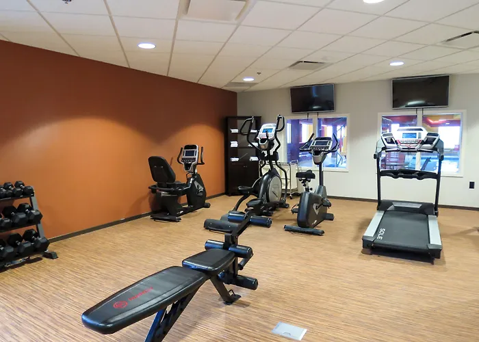 Kid friendly hotel Comfort Suites Regina
